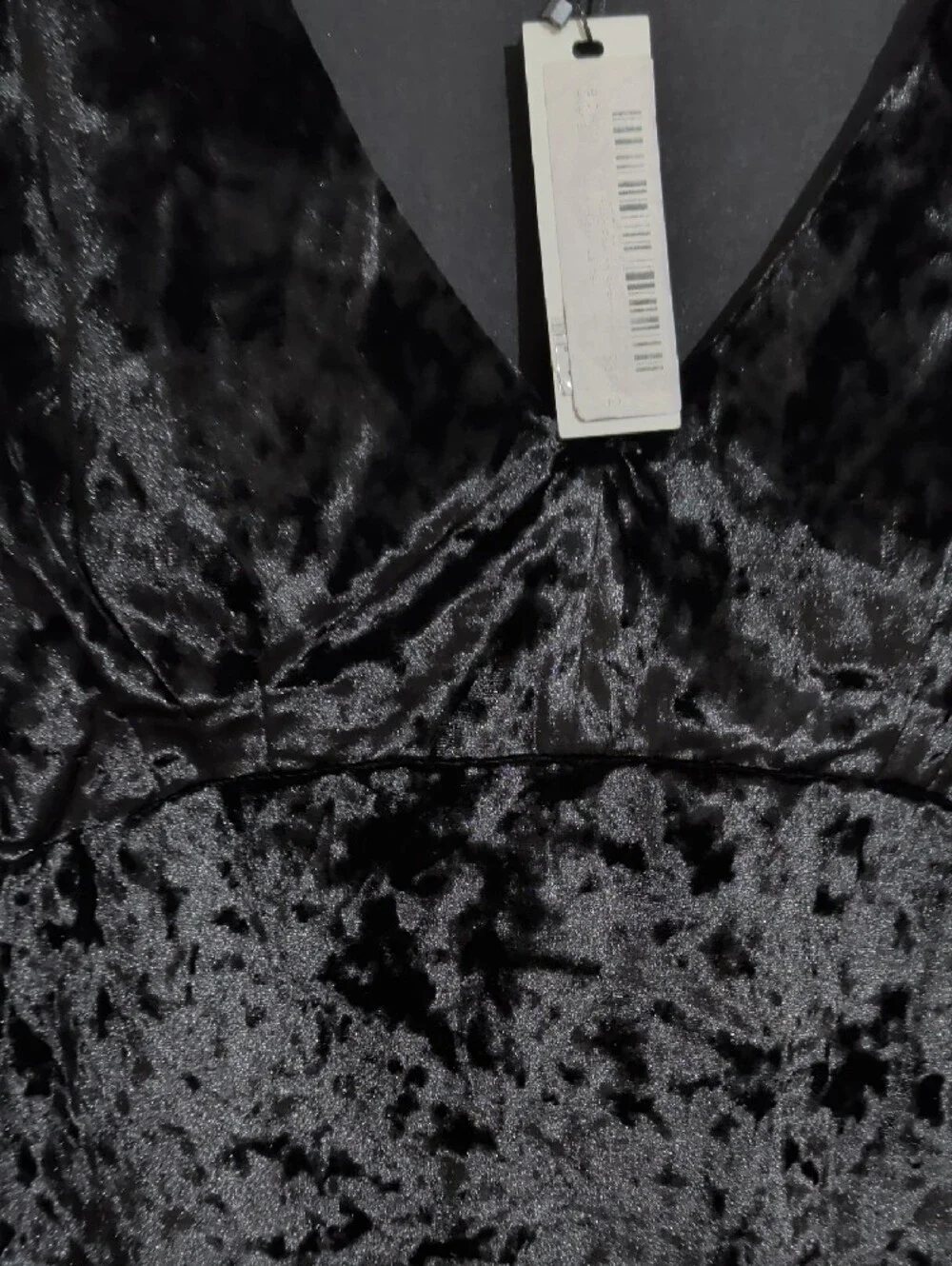 NW/Tags BB Dakota Women's Black Crushed Velvet V-Neck Top Large
